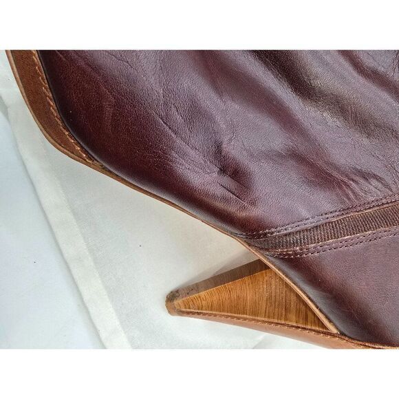 VTG Fossil Brown Leather Heeled Ankle Boots With Wooden Cone Heels sz 11 - Picture 8 of 14